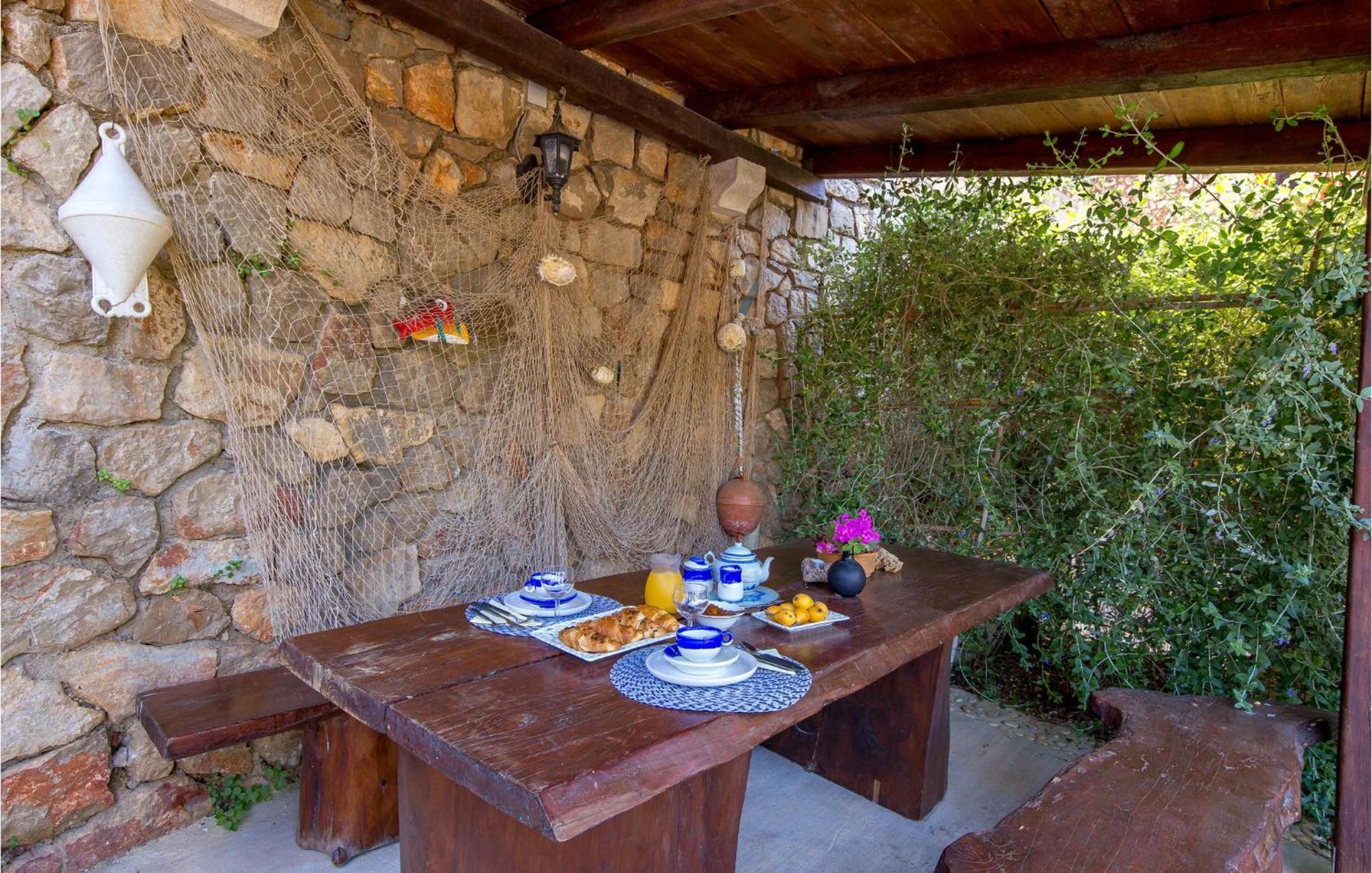 Awesome Home In וולי לוסיניי מראה חיצוני תמונה