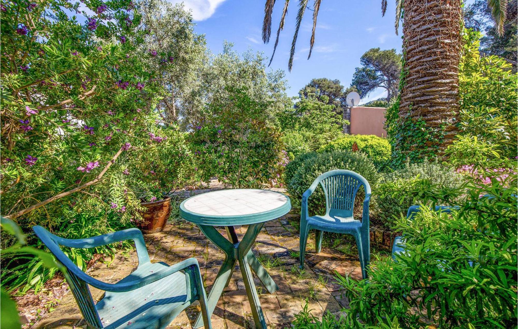 Awesome Home In וולי לוסיניי מראה חיצוני תמונה