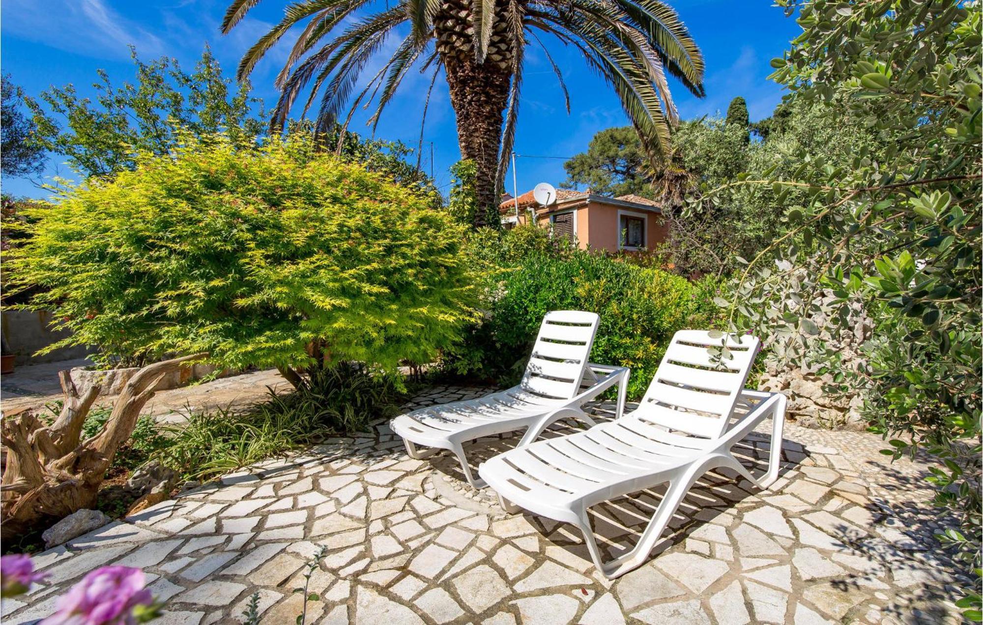 Awesome Home In וולי לוסיניי מראה חיצוני תמונה